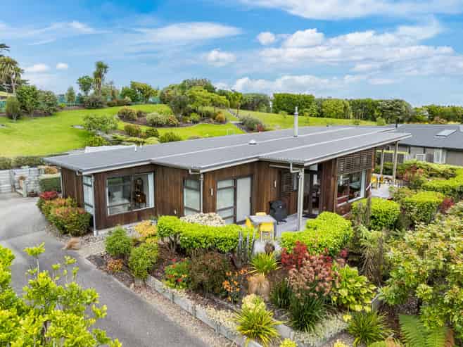6 Ferndale Drive, Waikanae