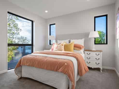 112 Beach Road, Te Atatu Peninsula