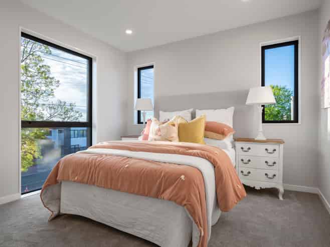 112 Beach Road, Te Atatu Peninsula