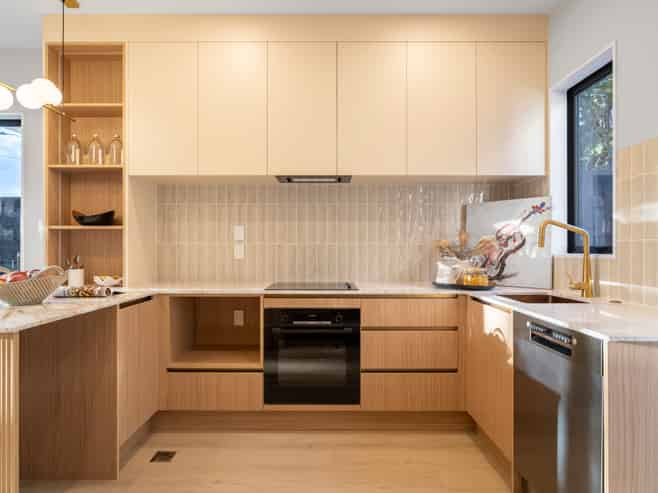 112 Beach Road, Te Atatu Peninsula