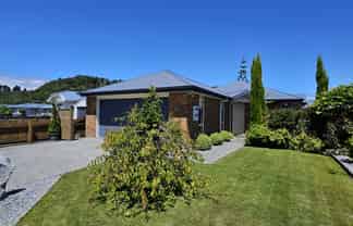 32B Marsden Road, Greymouth