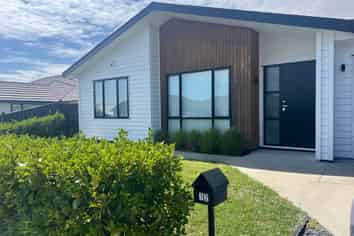 12 Papa Orchard Drive, Kumeu