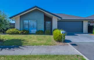 28 Burford Way, ROLLESTON