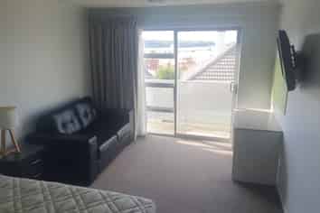 4/25B London Street, Dunedin Central