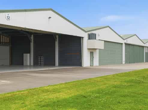 Ready for take-off at Tauranga Airport