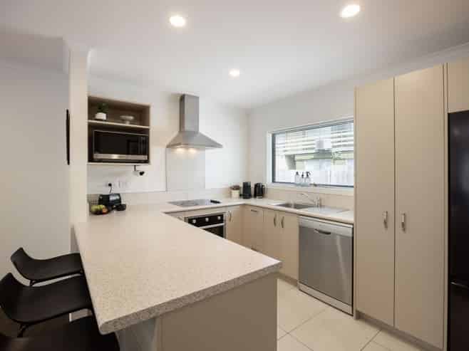 2/3 Manning Street, Hamilton Central