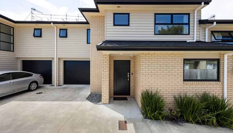 2/3 Manning Street, Hamilton Central