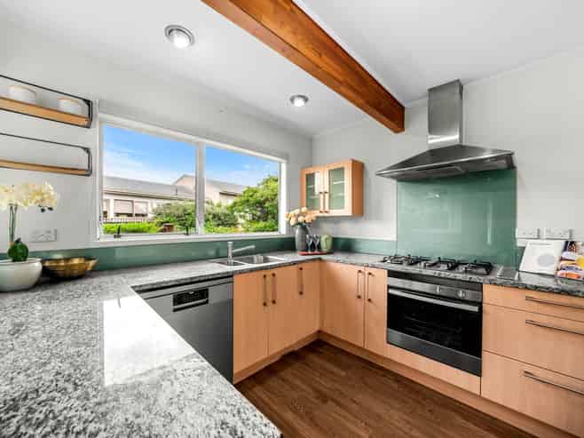 1/32 Arran Road, Browns Bay