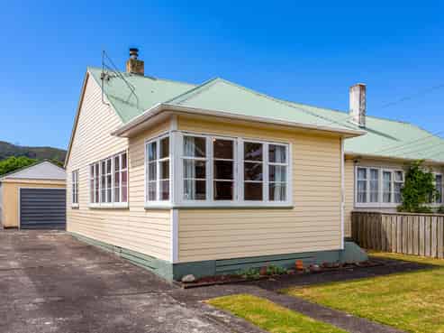 1036 Taita Drive, Taita