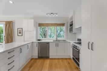 52 Armadale Road, Remuera