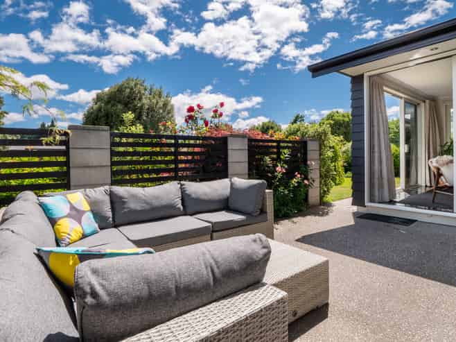 10 Coburn Place, Lake Hayes Estate