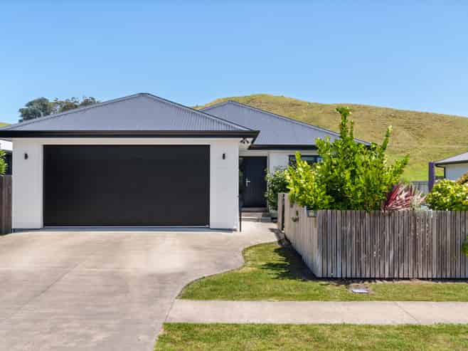 94 Hamilton Drive, Wainui