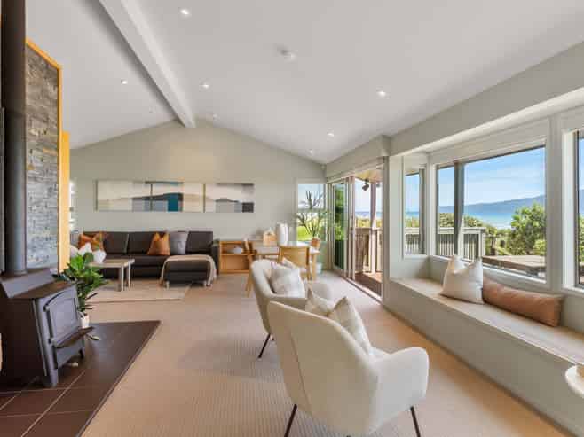 93 Field Way, WAIKANAE BEACH