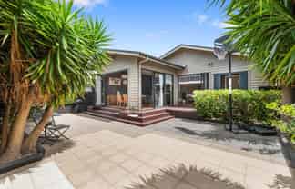 55 Hattaway Avenue, Bucklands Beach