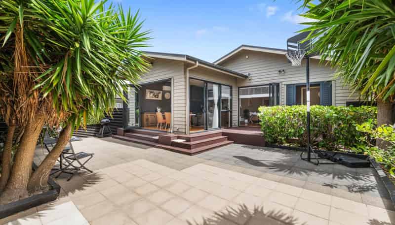 55 Hattaway Avenue, Bucklands Beach