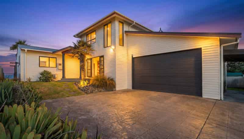 235 Pukehina Parade, Pukehina