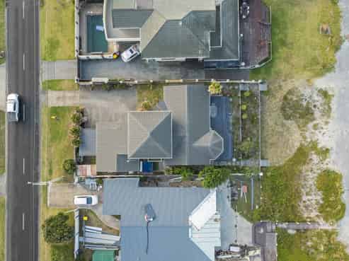 235 Pukehina Parade, Pukehina