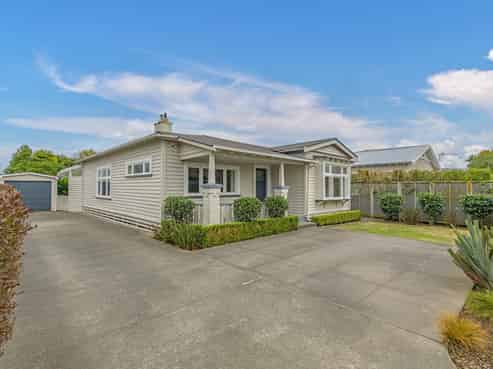 92 Lyndhurst Street, Takaro