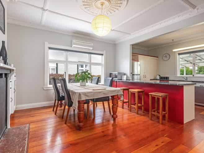 92 Lyndhurst Street, Takaro