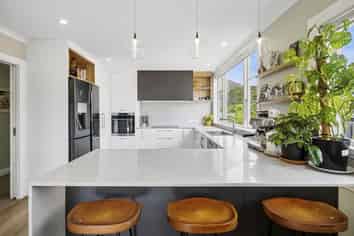 220 Karori Road, Karori