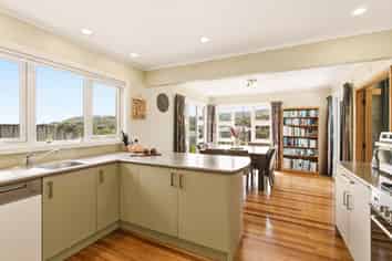 72 Redwood Avenue, Tawa