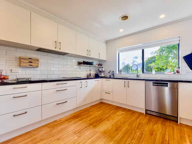 23 Jacks Bush Road, Waikanae