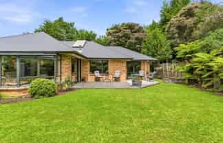 2 Ronay Street, Bradford