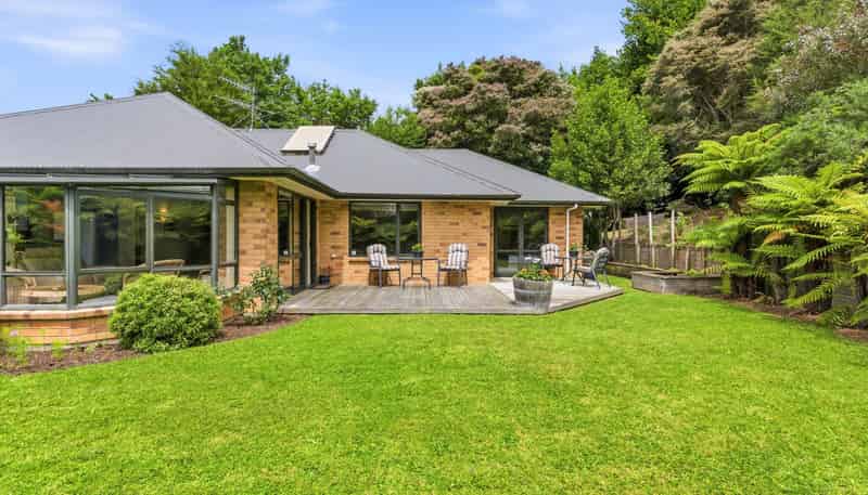 2 Ronay Street, Bradford