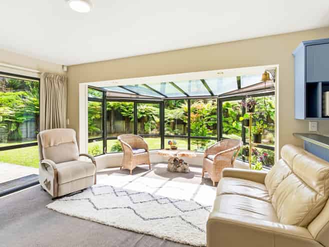 2 Ronay Street, Bradford