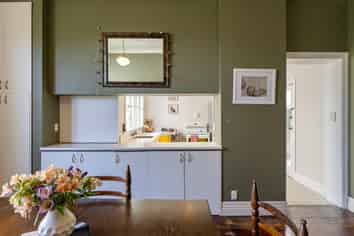 25 Sutherland Crescent, Melrose