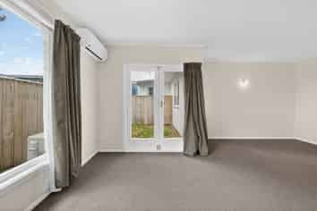 1/57 Ararino Street, Trentham