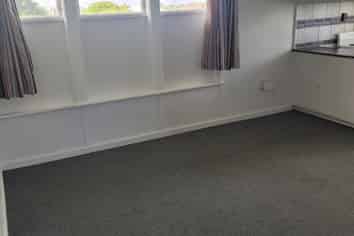 17 Lithgow Place East, Glengarry