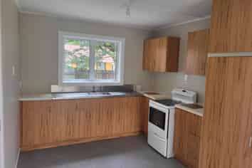 17 Lithgow Place East, Glengarry