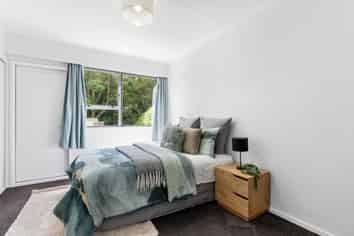 5 Brydon Way, Paparangi