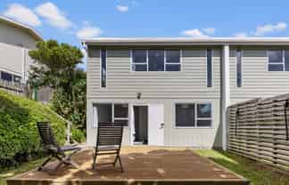 5 Brydon Way, Paparangi