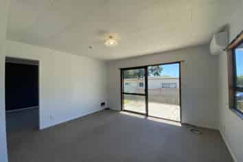 1/244 Maunu Road, Horahora