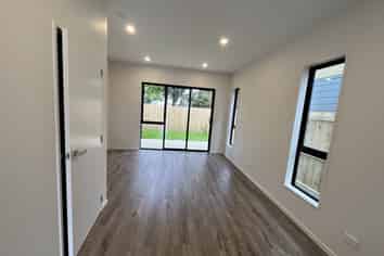 10/241 Don Buck Road, Massey