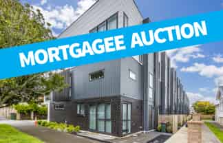 8/12 King Edward Avenue, Epsom