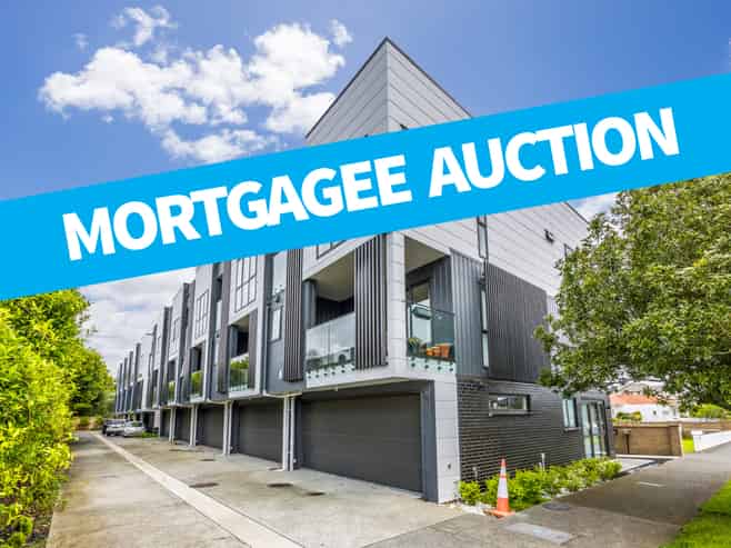 8/12 King Edward Avenue, Epsom