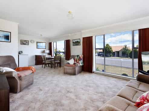 1/353 Nayland Road, Stoke