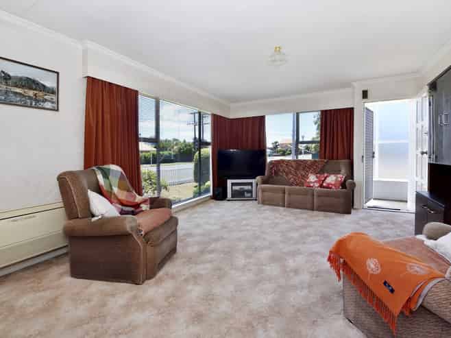 1/353 Nayland Road, Stoke