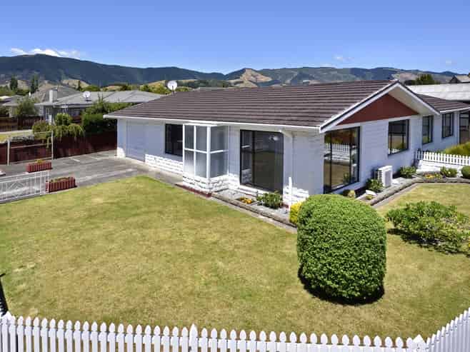 1/353 Nayland Road, Stoke