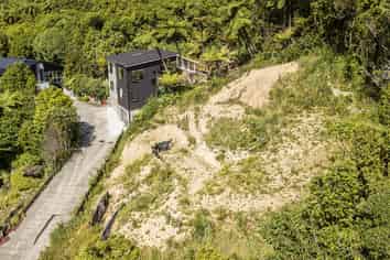 69C Chamberlain Road, Karori