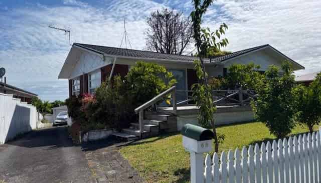 68 Reeves Road, Pakuranga Heights