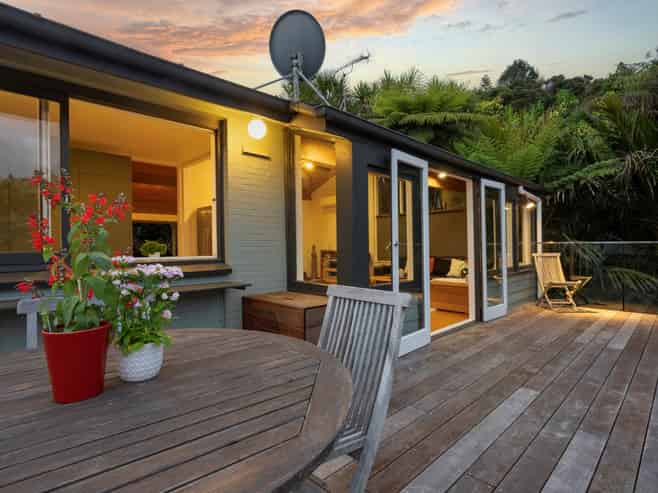 62 Tainui Road, Titirangi