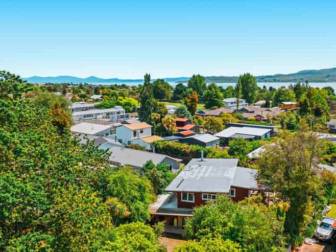 11 Frederick Street, Two Mile Bay