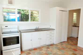 74 Matai Rd, Raumati South