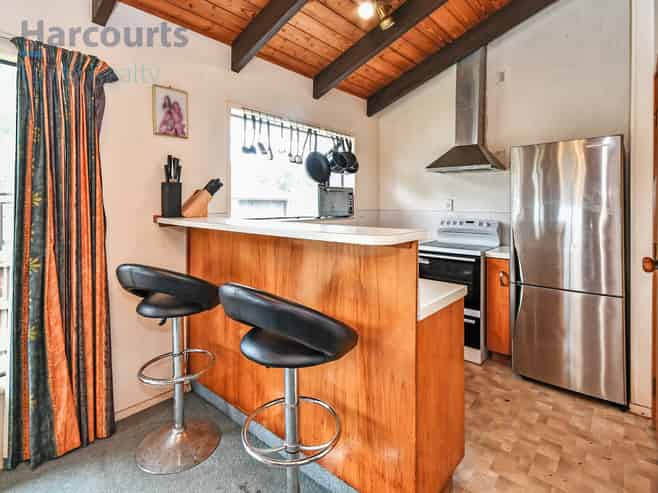 14 Rukumoana Place, Clendon Park