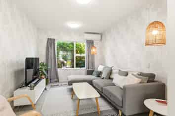 8/35 Ganges Road, Khandallah