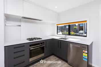 18 Betty Boyes Street, Wallaceville